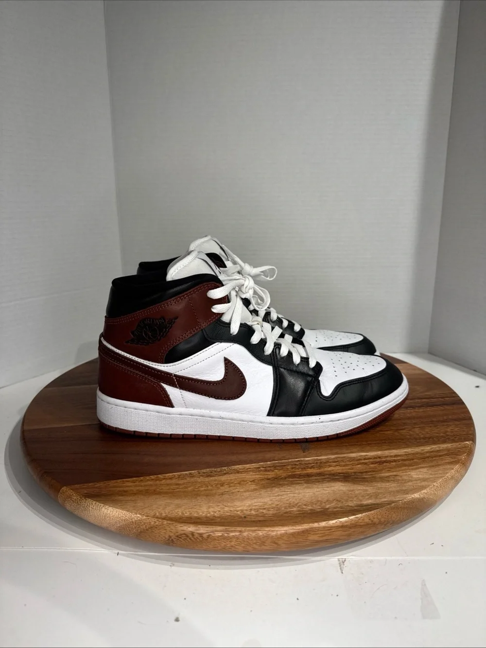Nike Air Jordan 1 Mid SE Sneakers White/Dark Pony/Black HF3216-102 Men's Size 10